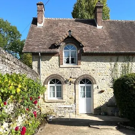 Charmante Maisonette A Arconnay