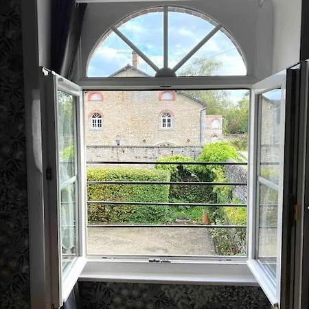 Charmante Maisonette A Arconnay