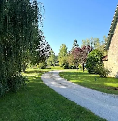 Charmante Maisonette A *