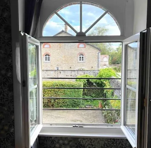 Charmante Maisonette A Arconnay